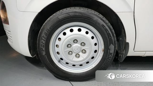 Hyundai Staria id 4178446 из Кореи 15