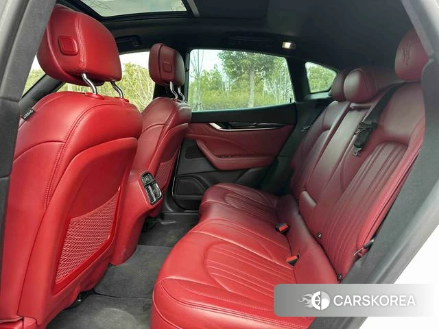 Maserati Levante id 4219729 из Китая 8
