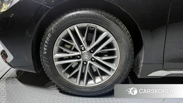 Hyundai Grandeur IG id 4020629 из Кореи 15