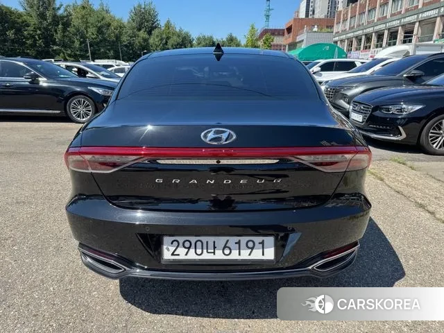 Hyundai The New Grandeur IG Hybrid id 3128857 из Кореи 15