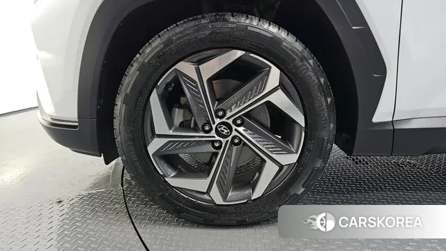 Hyundai Tucson (NX4) id 3003897 из Кореи 15