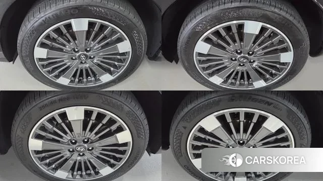 Hyundai Santa Fe (MX5) id 3338597 из Кореи 15