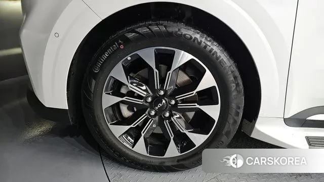 Kia Carnival 4th generation id 3711600 из Кореи 15