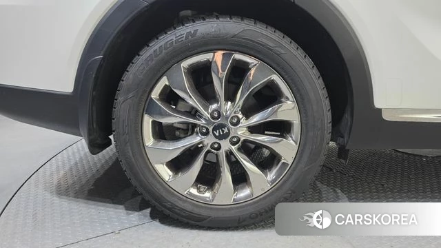 Kia The New Sorento id 4642971 из Кореи 34