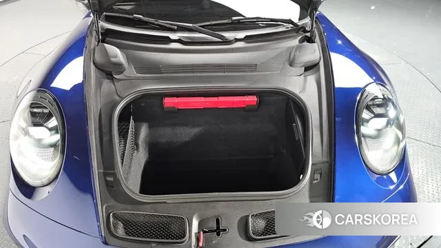 Porsche 911(992) id 3394898 из Кореи 15