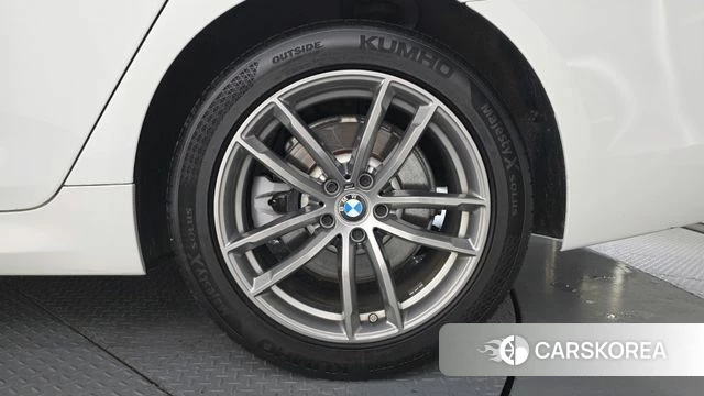 BMW 5 Series (G30) id 4652257 из Кореи 15