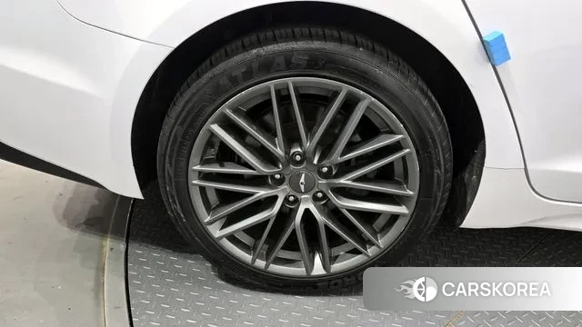 Genesis G70 id 3345248 из Кореи 15