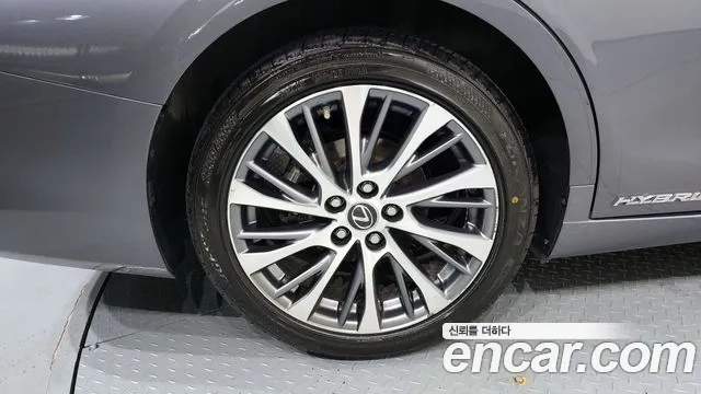 Lexus ES300h 7th generation id 2946221 из Кореи 15