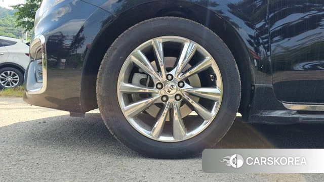 Kia The New Carnival id 4402992 из Кореи 26