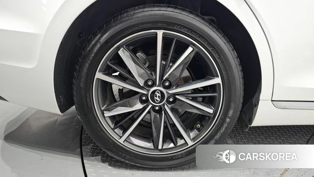 Hyundai The New Grandeur IG id 4702481 из Кореи 31
