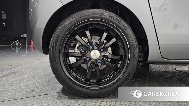 Kia The New Kia Ray id 3680088 из Кореи 15