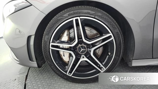 Mercedes-Benz A-Class W177 id 4604262 из Кореи 24