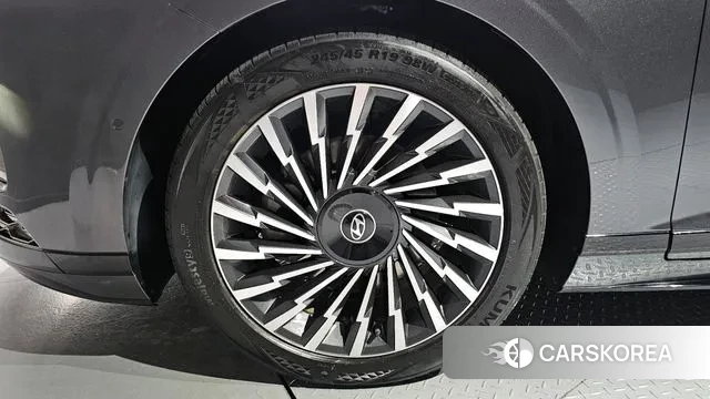 Hyundai Grandeur (GN7) id 3052923 из Кореи 15