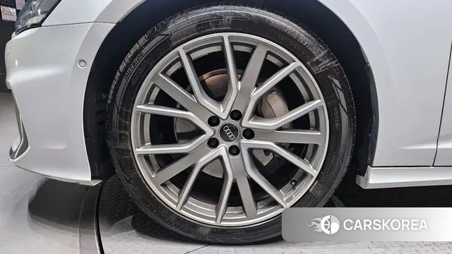 Audi A6 (C8) id 2979254 из Кореи 15