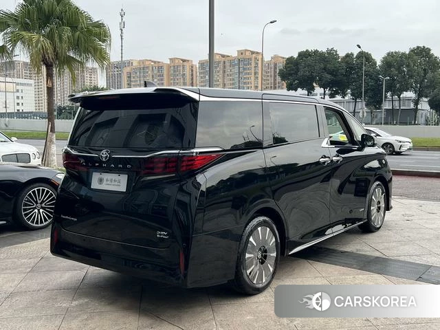 Toyota Elfa id 4254486 из Китая 12