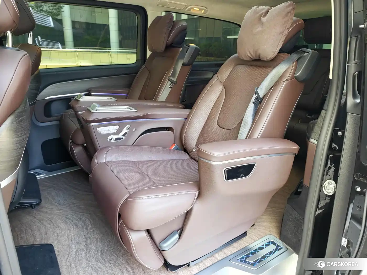 Mercedes-Benz V-Class id 4622565 из Китая 29