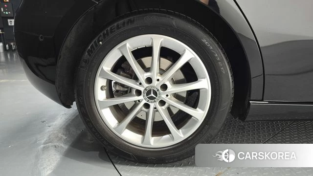 Mercedes-Benz A-Class W177 id 4543029 из Кореи 25