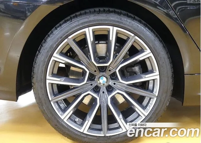 BMW 7 Series (G11) id 2868674 из Кореи 15