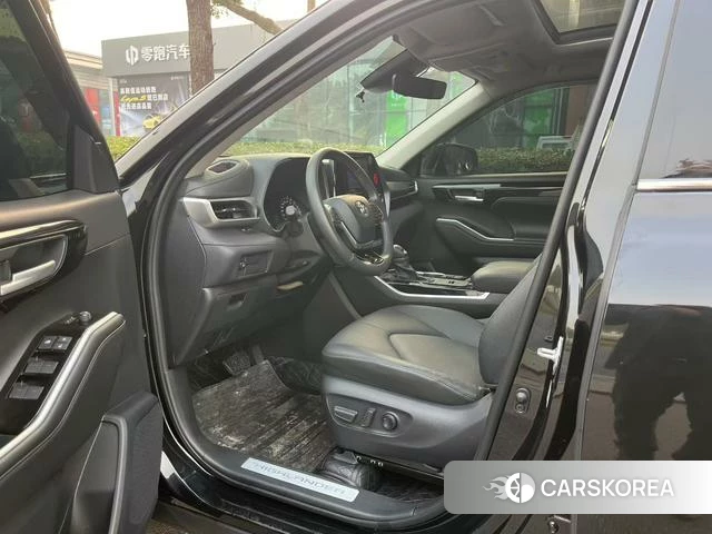 Toyota Highlander 2023 Черный из Китая, фото 5