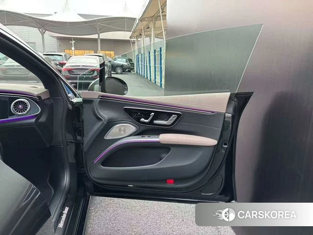 Mercedes-Benz EQS id 4263699 из Китая 27