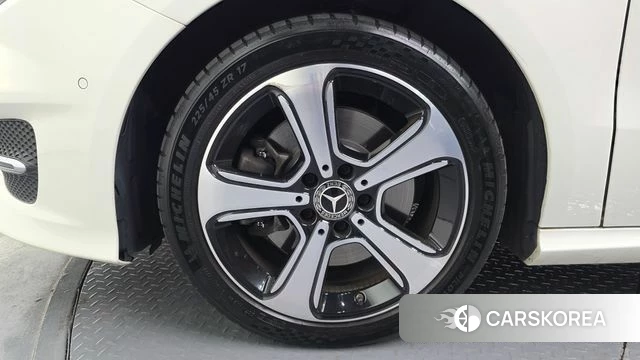 Mercedes-Benz B-Class W246 id 3905892 из Кореи 15