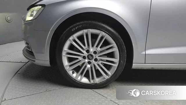 Audi New A3 id 4397761 из Кореи 15
