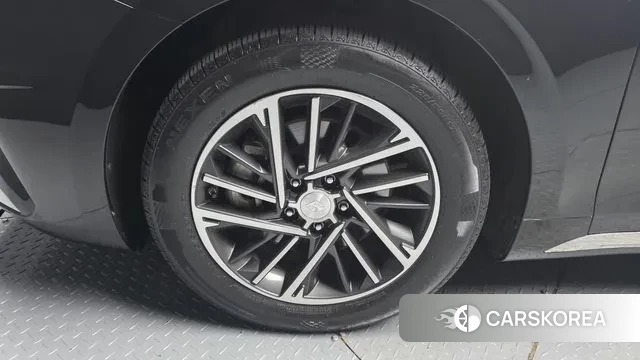 Hyundai The New Grandeur IG id 3121018 из Кореи 15