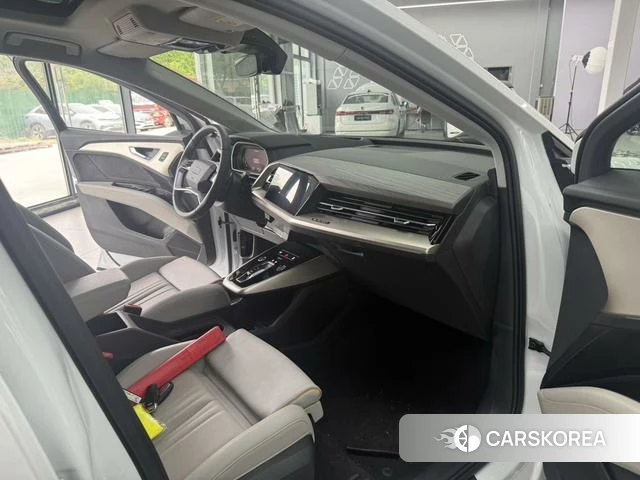Audi Q5 e-tron id 4314863 из Китая 12