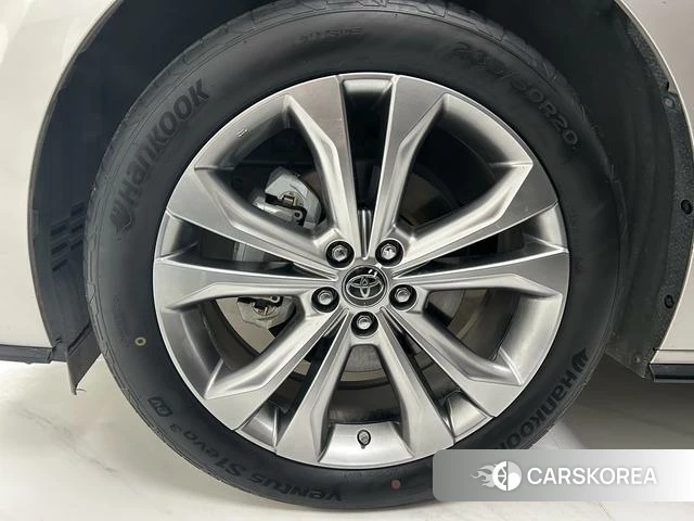 Toyota Saina id 4276594 из Китая 15