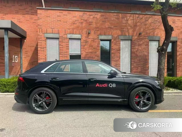 Audi Q8 id 4259104 из Китая 20