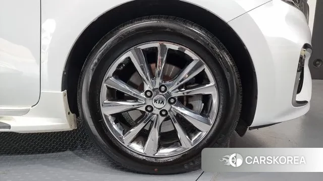 Kia The New Carnival id 3714082 из Кореи 15