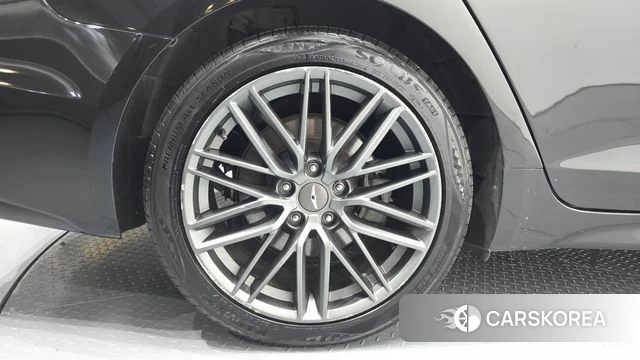 Genesis G70 id 4610532 из Кореи 30