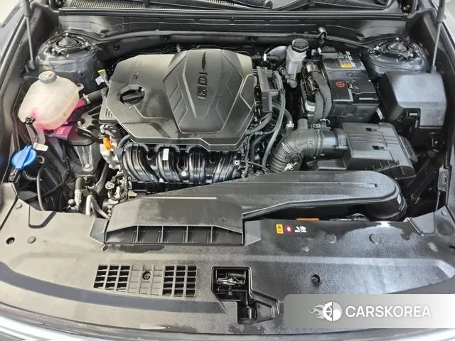 Hyundai Grandeur (GN7) id 3457726 из Кореи 13