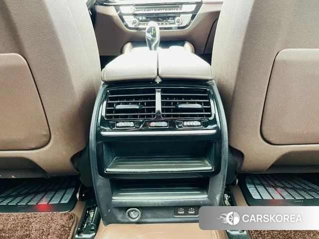 BMW 5 series id 4387598 из Китая 25