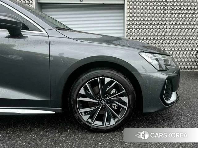 Audi A3 id 4348307 из Китая 9