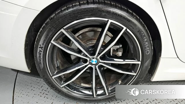 BMW 3 Series (G20) id 3884174 из Кореи 15