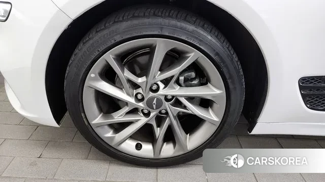 Genesis The New G70 id 3361209 из Кореи 15