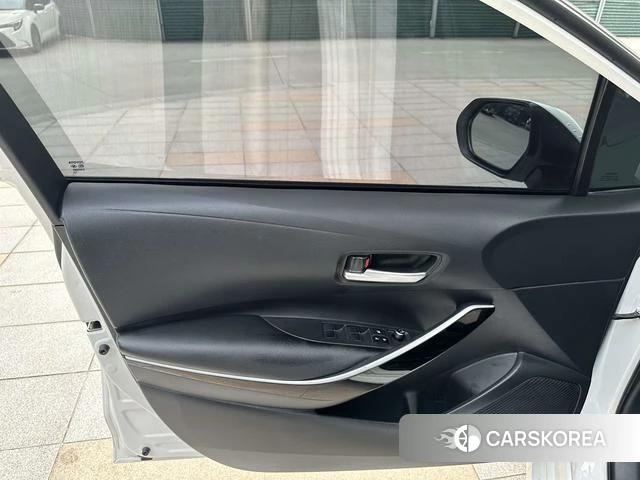 Toyota Corolla id 4219997 из Китая 17