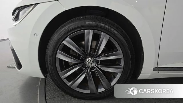 Volkswagen Arteon id 4609830 из Кореи 28