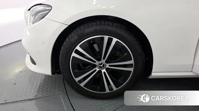 Mercedes-Benz E-Class W213 id 2985885 из Кореи 15