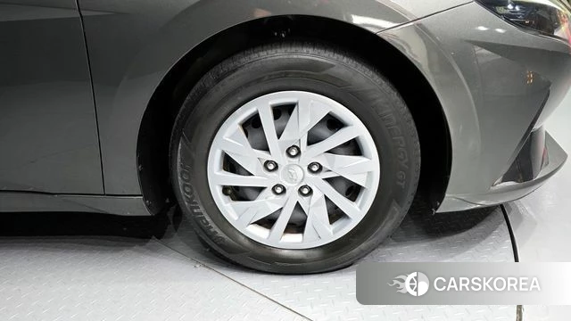 Hyundai Avante (CN7) id 3872480 из Кореи 15