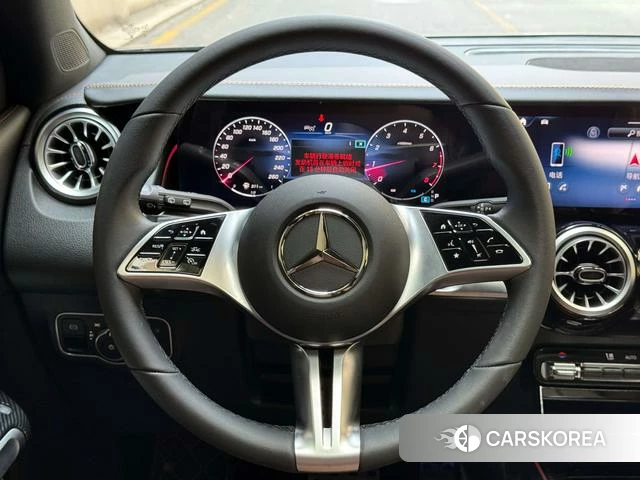 Mercedes-Benz GLB id 4359186 из Китая 10