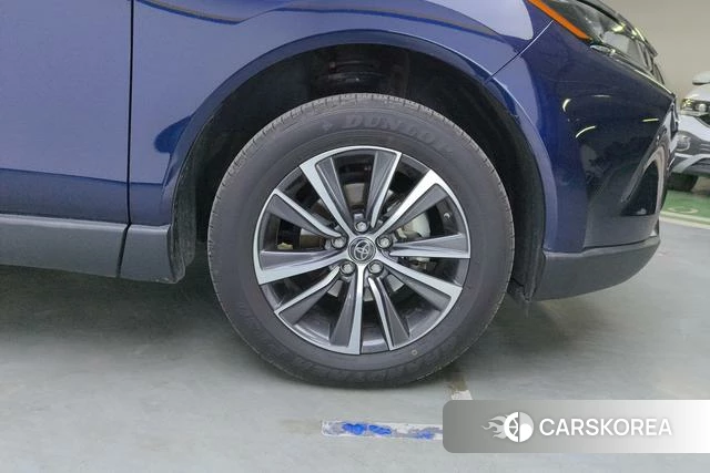Toyota Ling Fang HARRIER id 4212287 из Китая 12