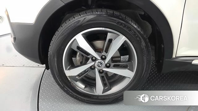 Ssangyong New Style Korando C id 3955893 из Кореи 15