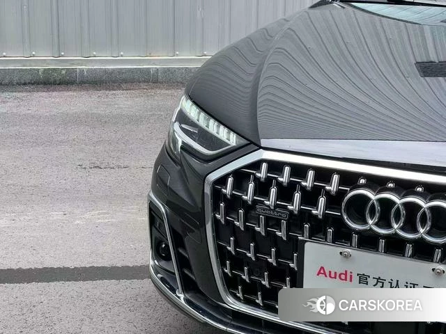 Audi A8 id 4392405 из Китая 23