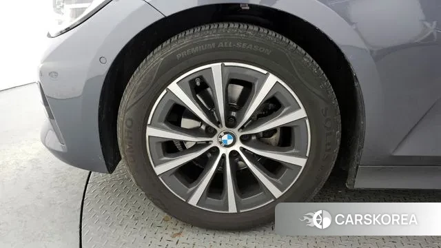 BMW 3 Series (G20) id 3747765 из Кореи 15