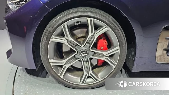 Kia Stinger id 3004294 из Кореи 15