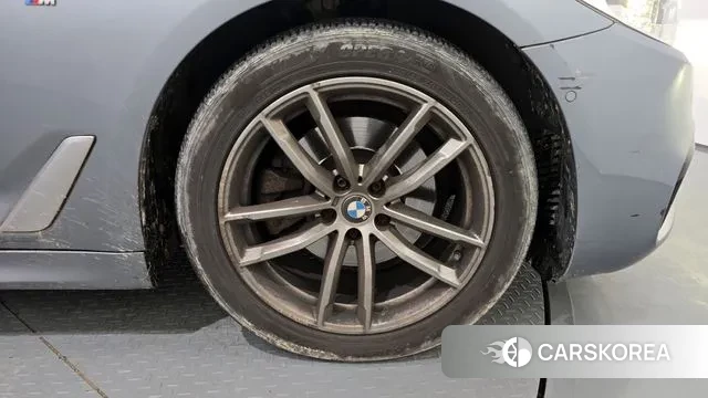 BMW 5 Series (G30) id 3484704 из Кореи 15