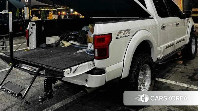 Ford F150 2019 Жемчужный цвет из Кореи, фото 5
