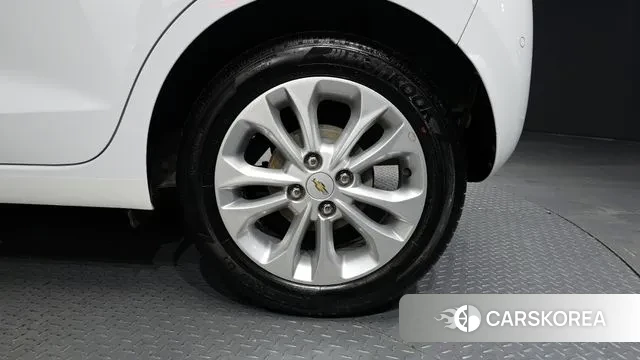 Chevrolet (GM Daewoo) The New Spark id 3448912 из Кореи 15